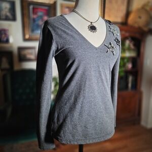 Boston Proper Gray V-Neck Long Sleeve Star Sequin Beaded Embellished Top XS